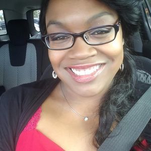 Meet your Posher, Ali